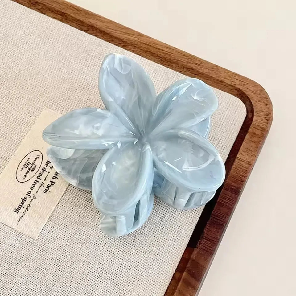 Hawaiian Grip Hair Claw